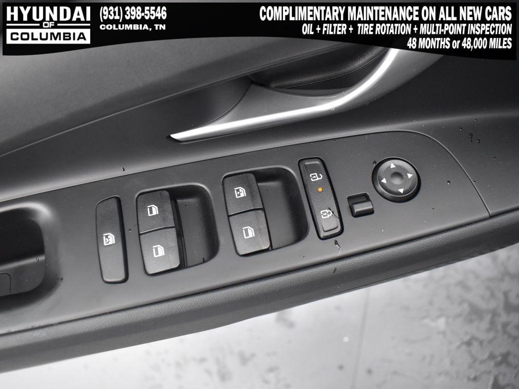 new 2025 Hyundai ELANTRA HEV car, priced at $25,421
