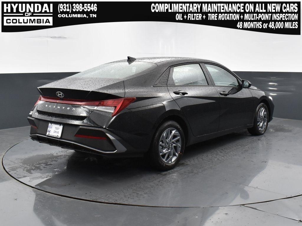 new 2025 Hyundai ELANTRA HEV car, priced at $25,421