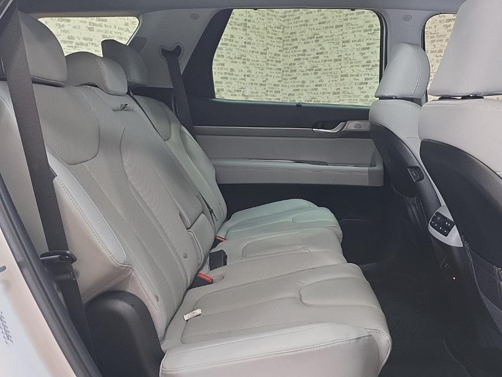 used 2024 Hyundai Palisade car, priced at $34,142