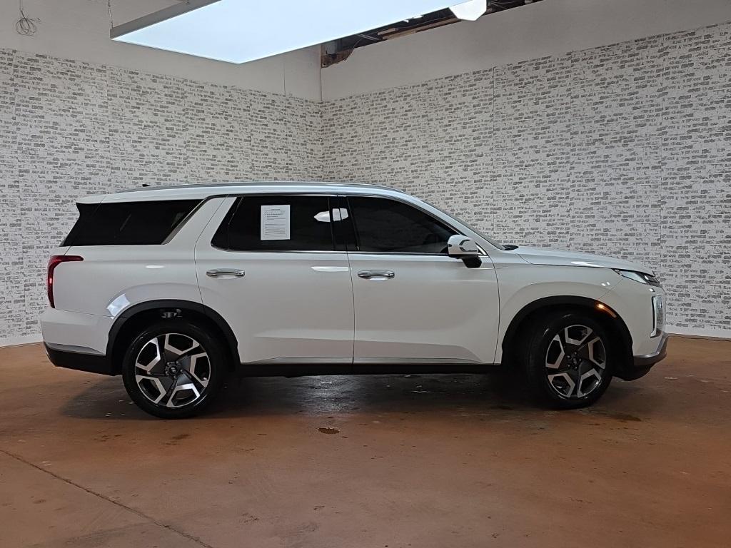 used 2024 Hyundai Palisade car, priced at $34,142