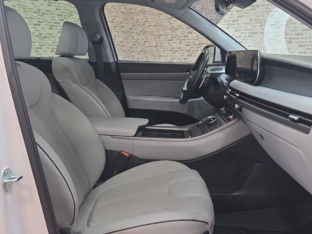 used 2024 Hyundai Palisade car, priced at $34,142