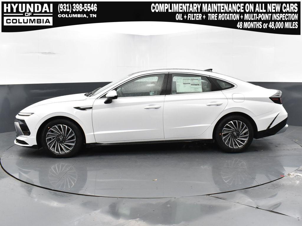 new 2025 Hyundai Sonata Hybrid car, priced at $38,182