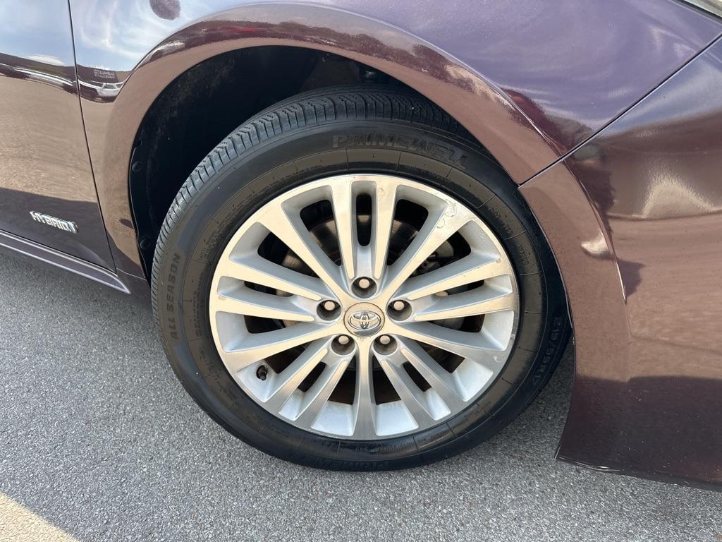 used 2015 Toyota Avalon Hybrid car, priced at $12,675