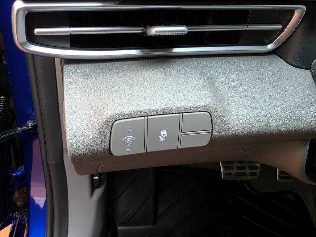 new 2026 Hyundai Elantra car, priced at $24,917