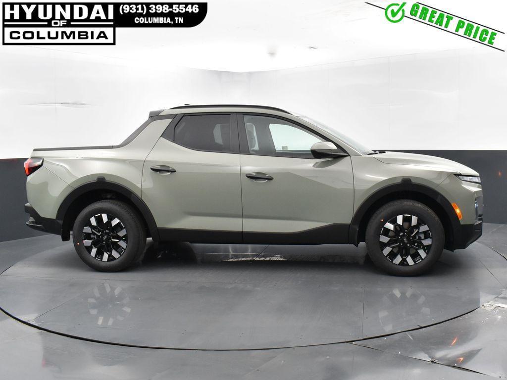 new 2025 Hyundai Santa Cruz car, priced at $32,095