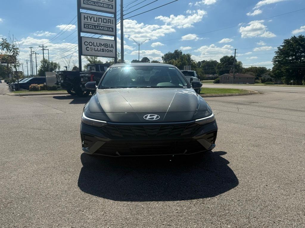 new 2025 Hyundai Elantra car, priced at $23,686