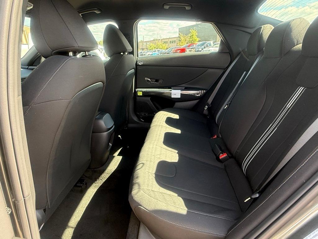 new 2025 Hyundai Elantra car, priced at $23,686