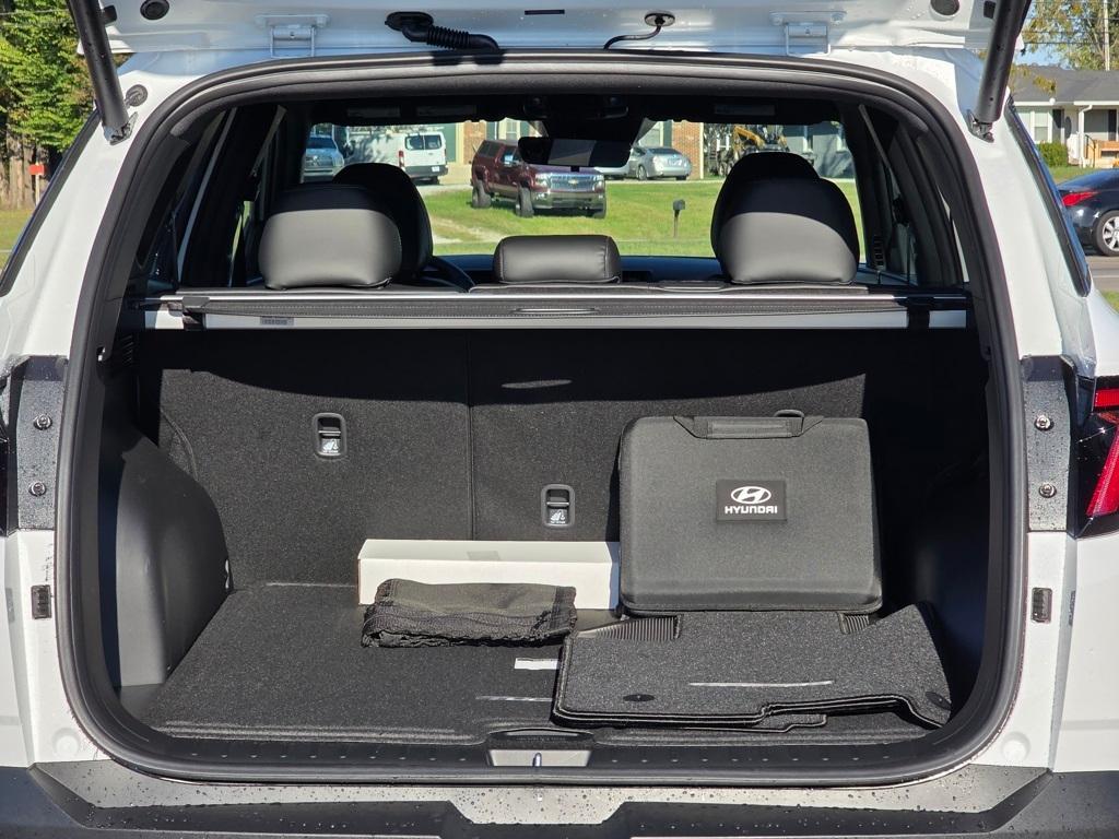 new 2026 Hyundai Tucson car, priced at $34,195