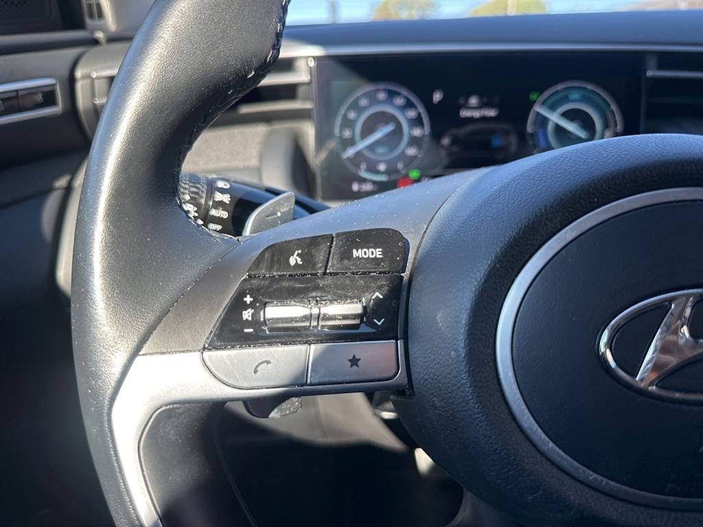 used 2022 Hyundai TUCSON Hybrid car, priced at $25,949