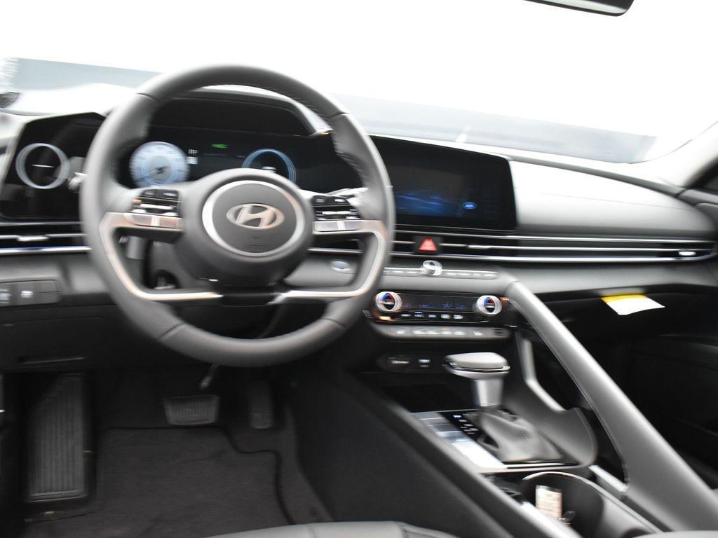 new 2025 Hyundai Elantra car, priced at $29,045