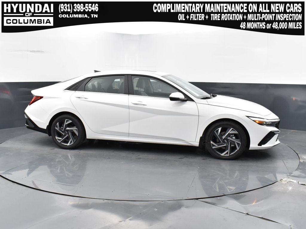 new 2025 Hyundai Elantra car, priced at $27,785