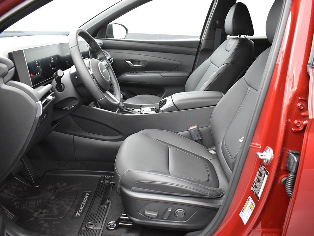 new 2025 Hyundai Tucson car, priced at $31,177