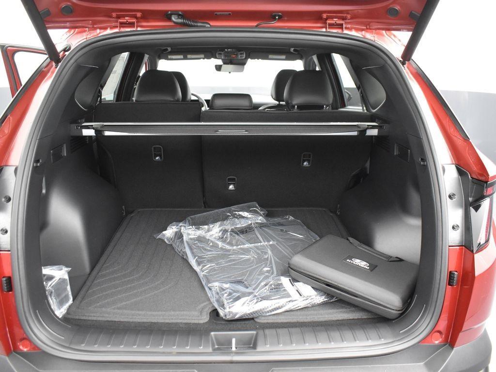 new 2025 Hyundai Tucson car, priced at $29,676