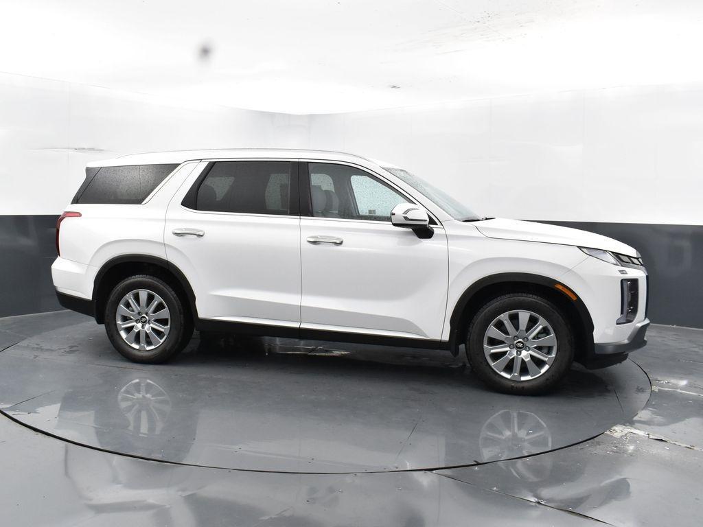 new 2025 Hyundai Palisade car, priced at $40,323