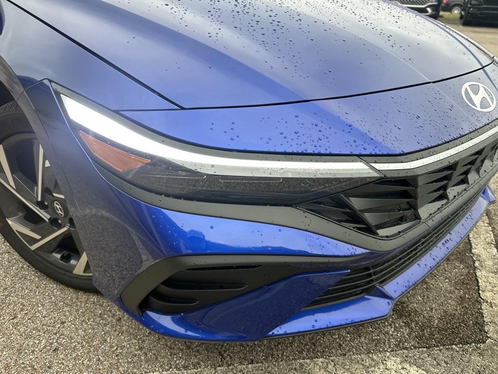 new 2025 Hyundai Elantra car, priced at $23,711
