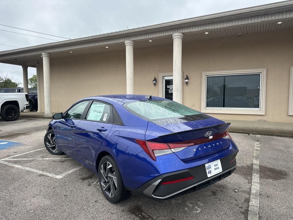 new 2025 Hyundai Elantra car, priced at $23,711