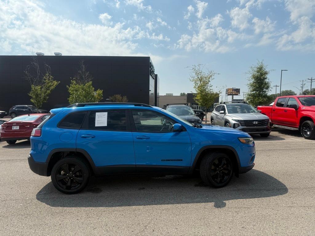 used 2020 Jeep Cherokee car, priced at $15,684