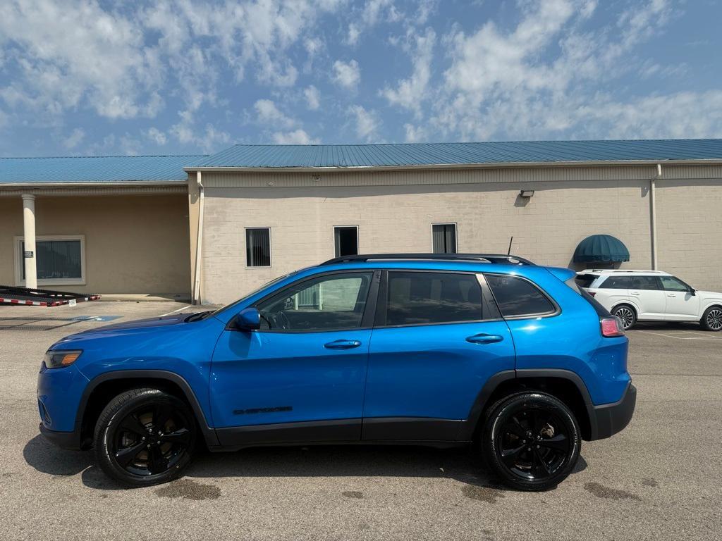 used 2020 Jeep Cherokee car, priced at $15,684