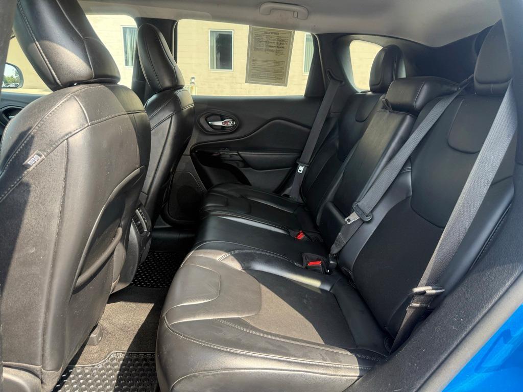 used 2020 Jeep Cherokee car, priced at $15,684