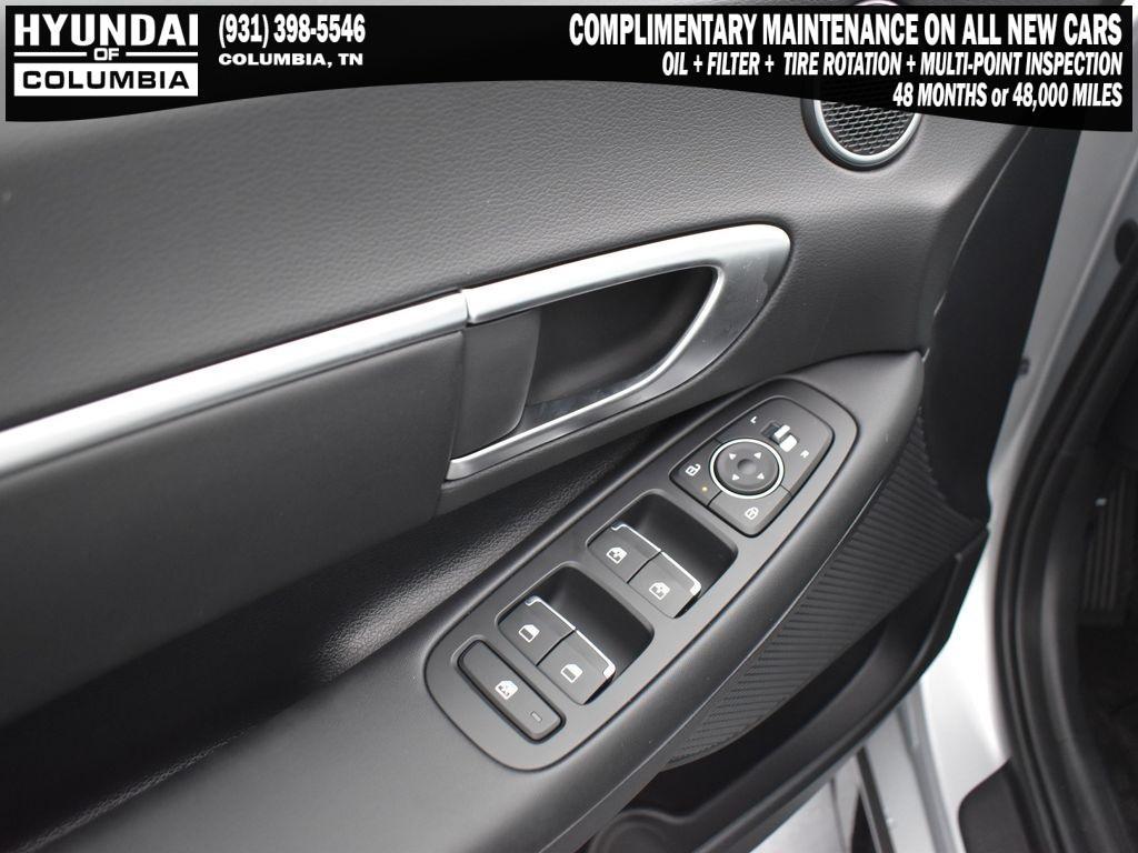 new 2025 Hyundai Sonata Hybrid car, priced at $26,203
