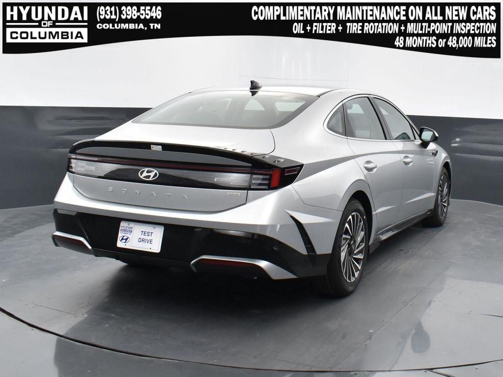 new 2025 Hyundai Sonata Hybrid car, priced at $26,203