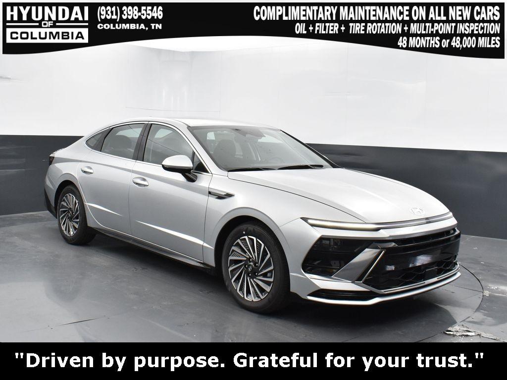 new 2025 Hyundai Sonata Hybrid car, priced at $26,203