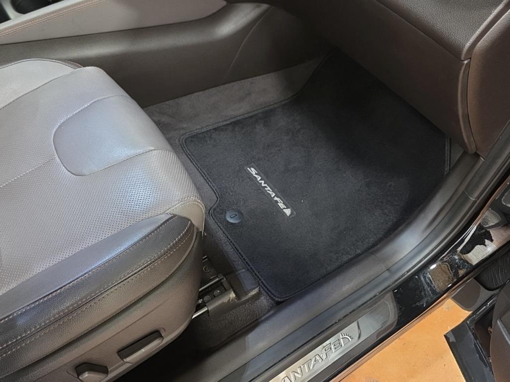 used 2019 Hyundai Santa Fe car, priced at $17,974