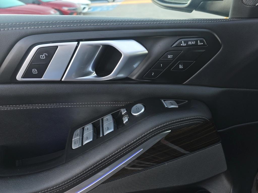 used 2024 BMW X7 car, priced at $56,776