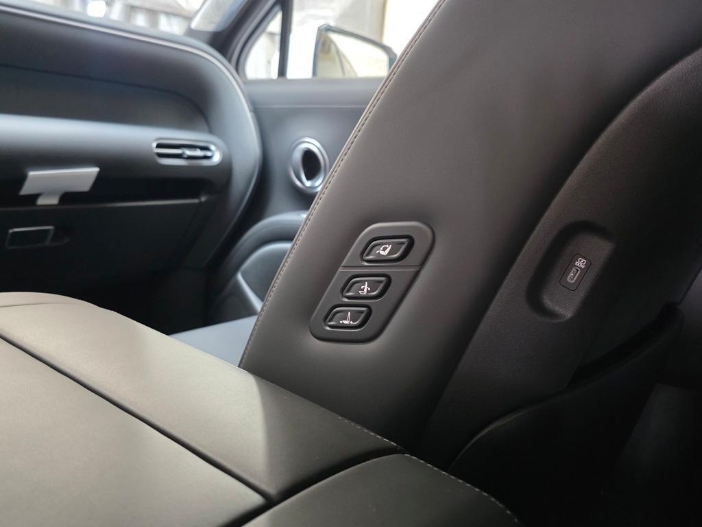 new 2026 Hyundai Palisade Hybrid car, priced at $57,046