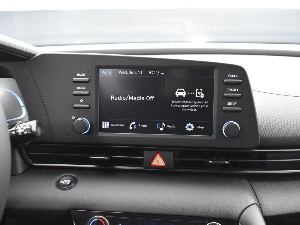 new 2025 Hyundai Elantra car, priced at $22,780