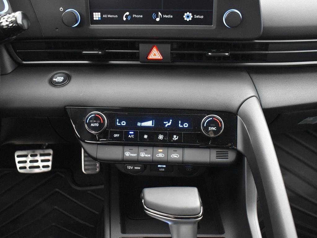 new 2025 Hyundai Elantra car, priced at $22,780