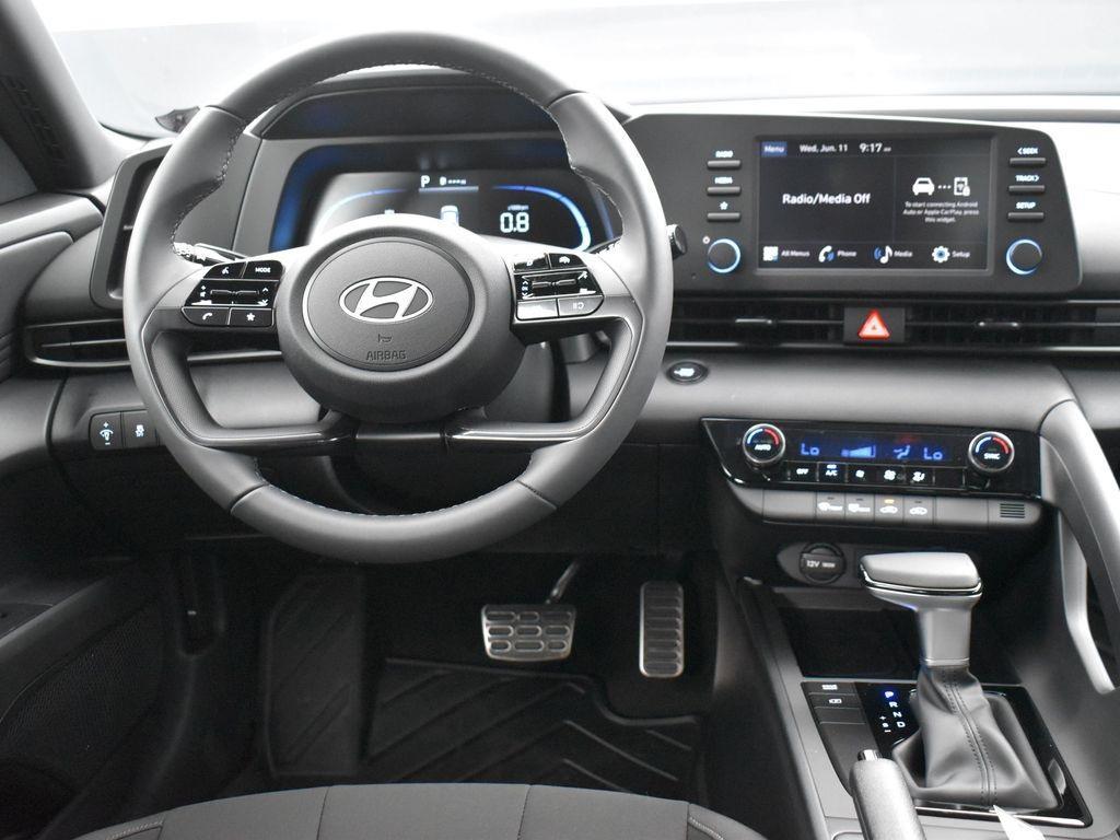 new 2025 Hyundai Elantra car, priced at $22,780