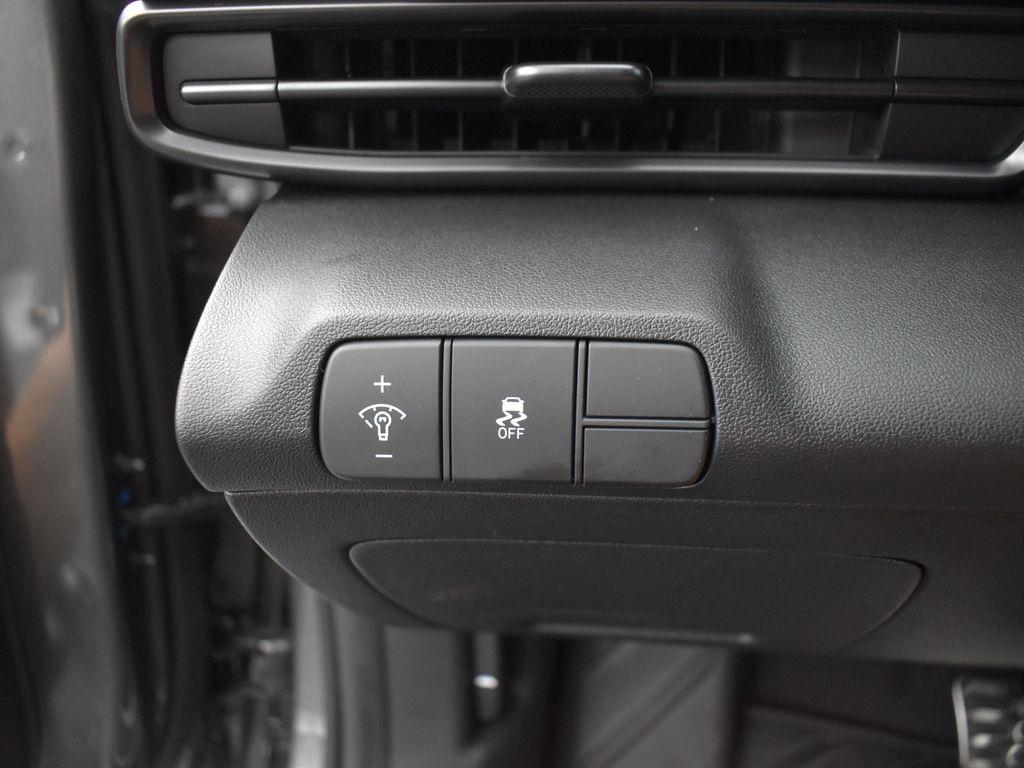 new 2025 Hyundai Elantra car, priced at $22,780
