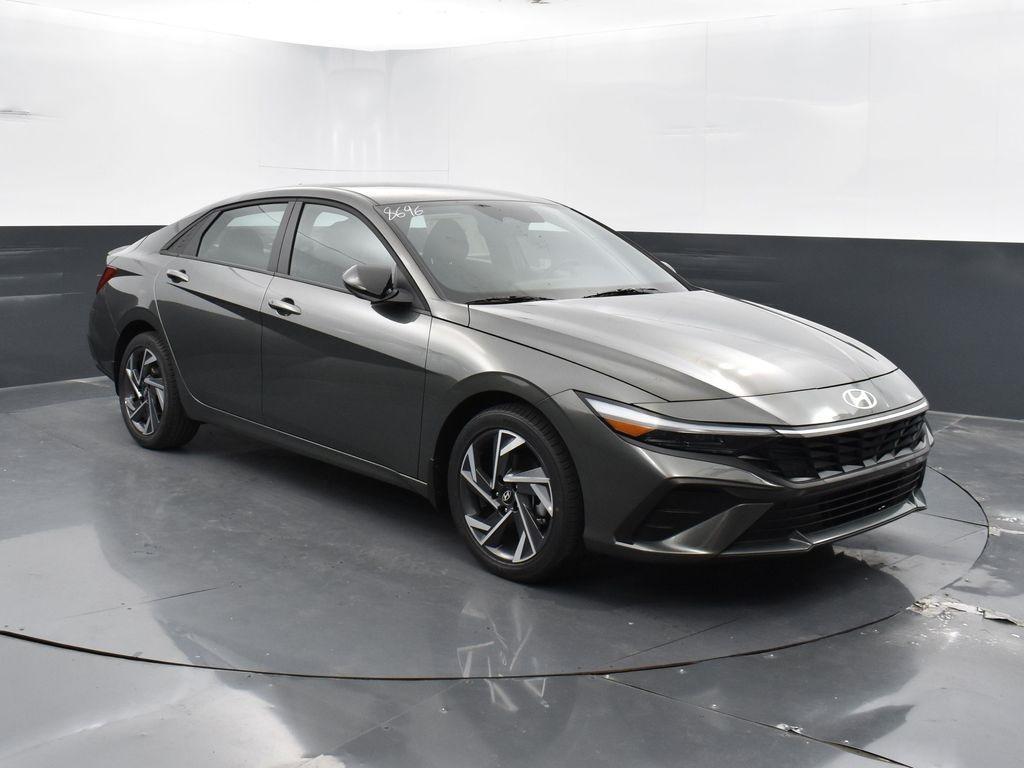 new 2025 Hyundai Elantra car, priced at $22,780