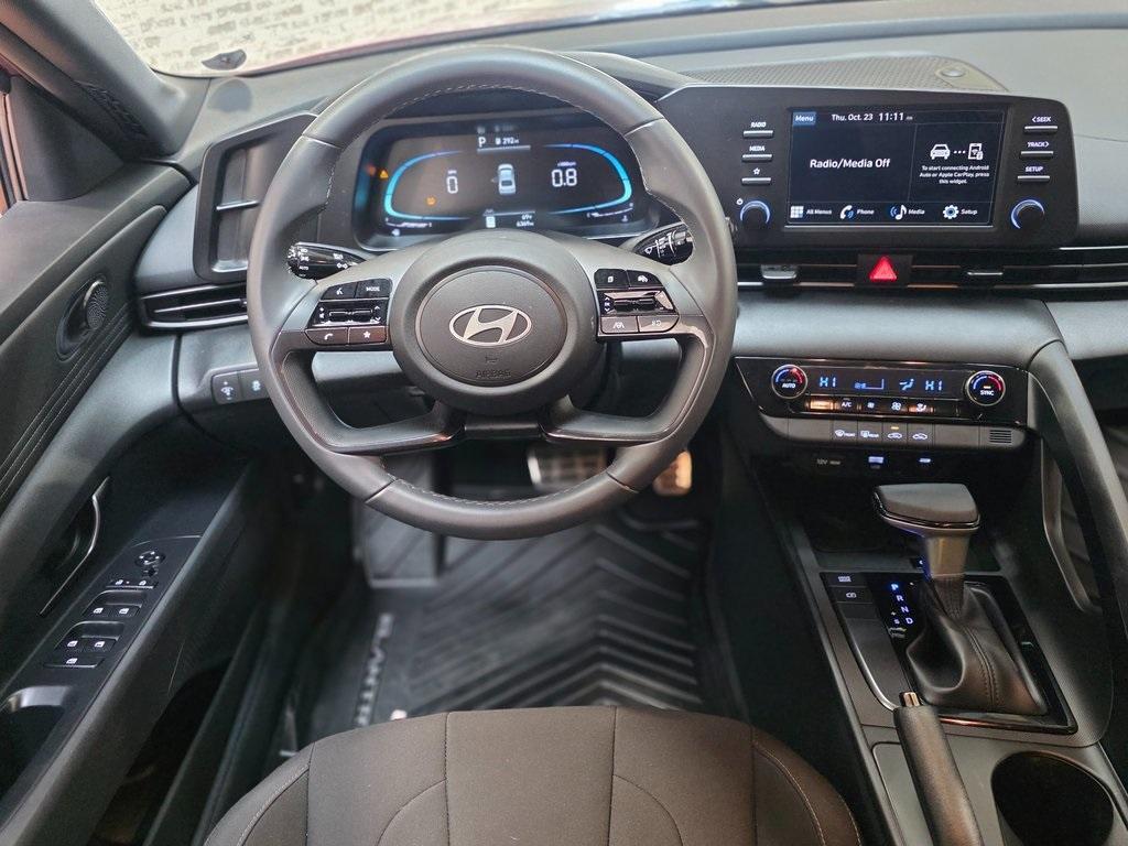 used 2025 Hyundai Elantra car, priced at $21,914