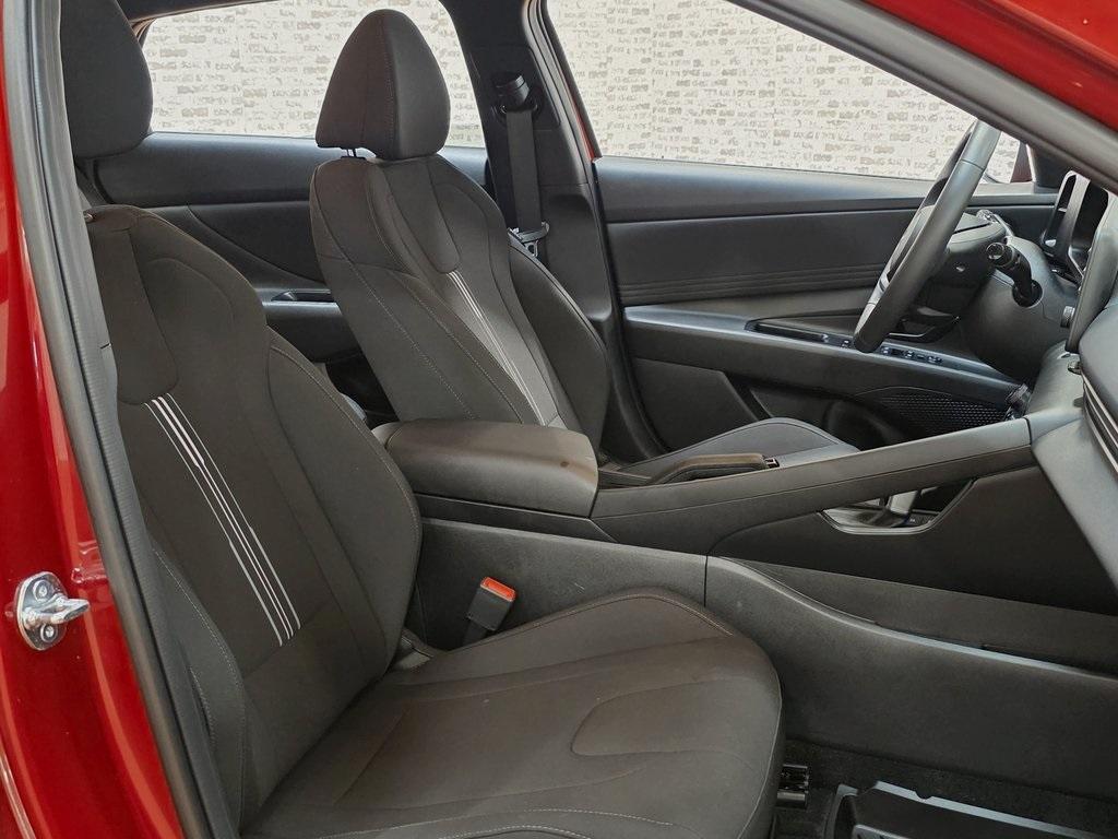 used 2025 Hyundai Elantra car, priced at $21,914