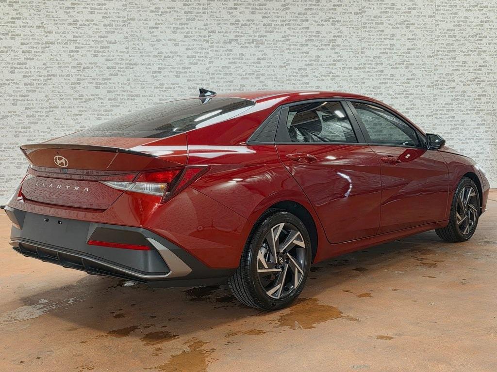 used 2025 Hyundai Elantra car, priced at $21,914