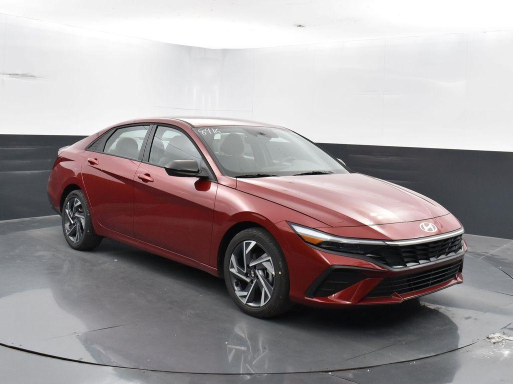 new 2025 Hyundai Elantra car, priced at $23,022