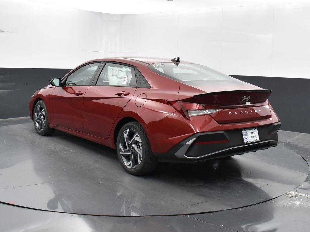 new 2025 Hyundai Elantra car, priced at $23,022