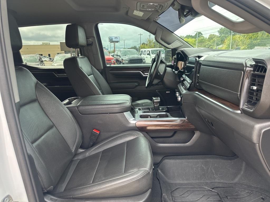 used 2023 GMC Sierra 1500 car, priced at $44,799