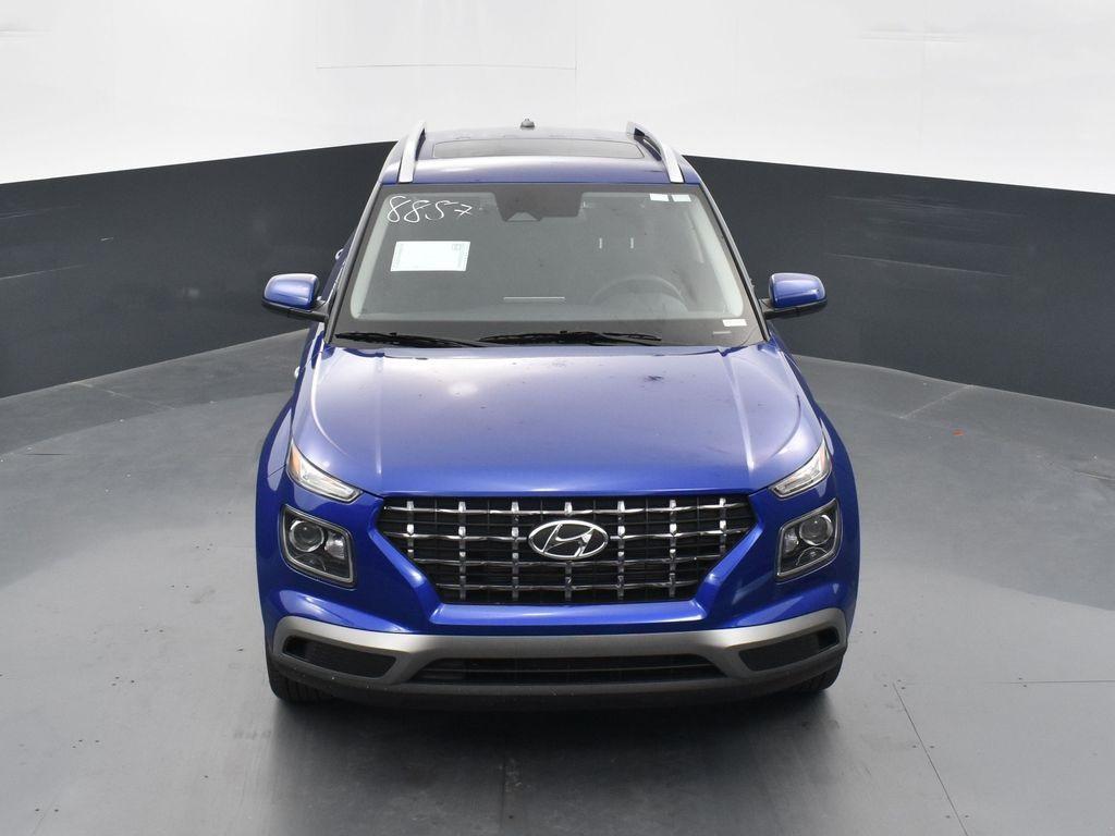 new 2025 Hyundai Venue car, priced at $21,339