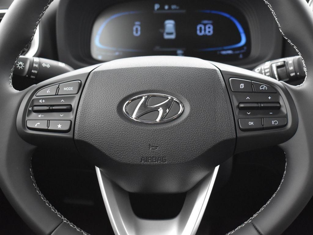 new 2025 Hyundai Venue car, priced at $21,339