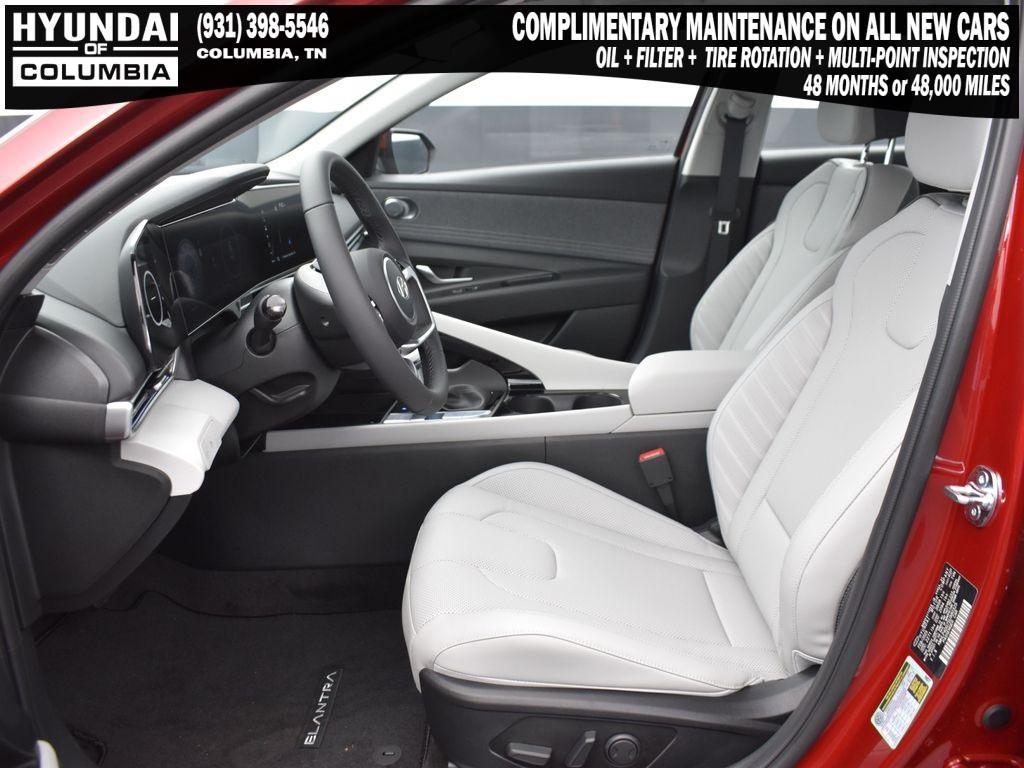new 2025 Hyundai Elantra car, priced at $27,014