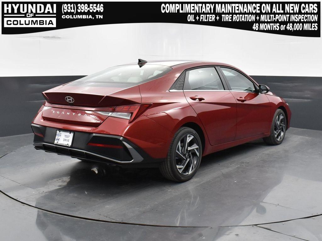 new 2025 Hyundai Elantra car, priced at $27,014