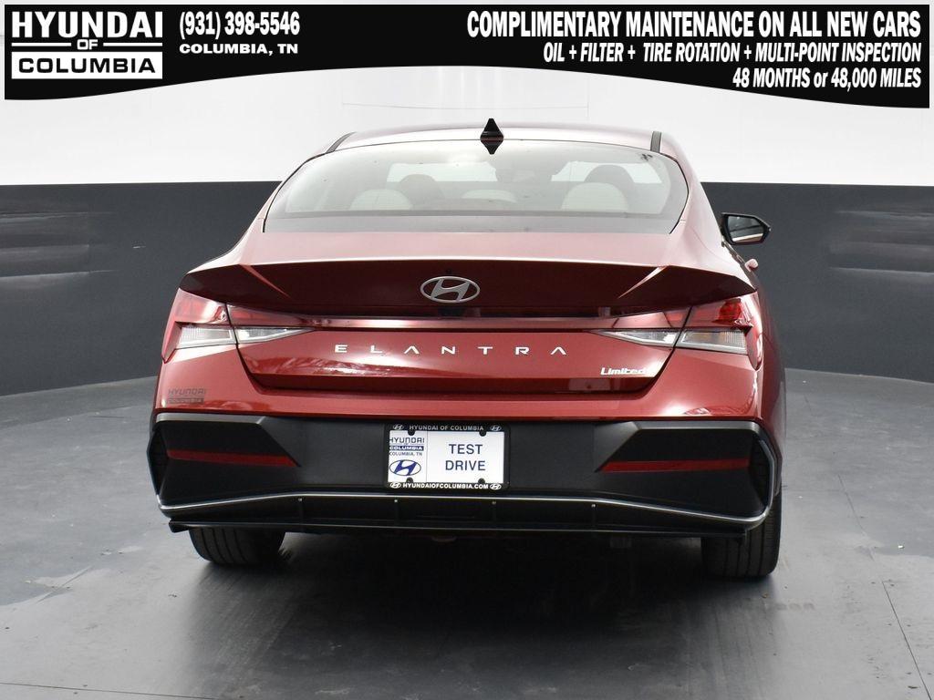 new 2025 Hyundai Elantra car, priced at $27,014