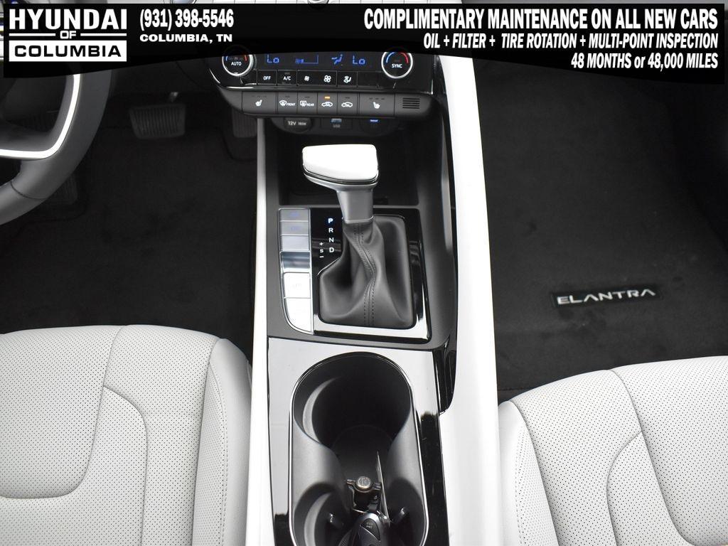 new 2025 Hyundai Elantra car, priced at $27,014