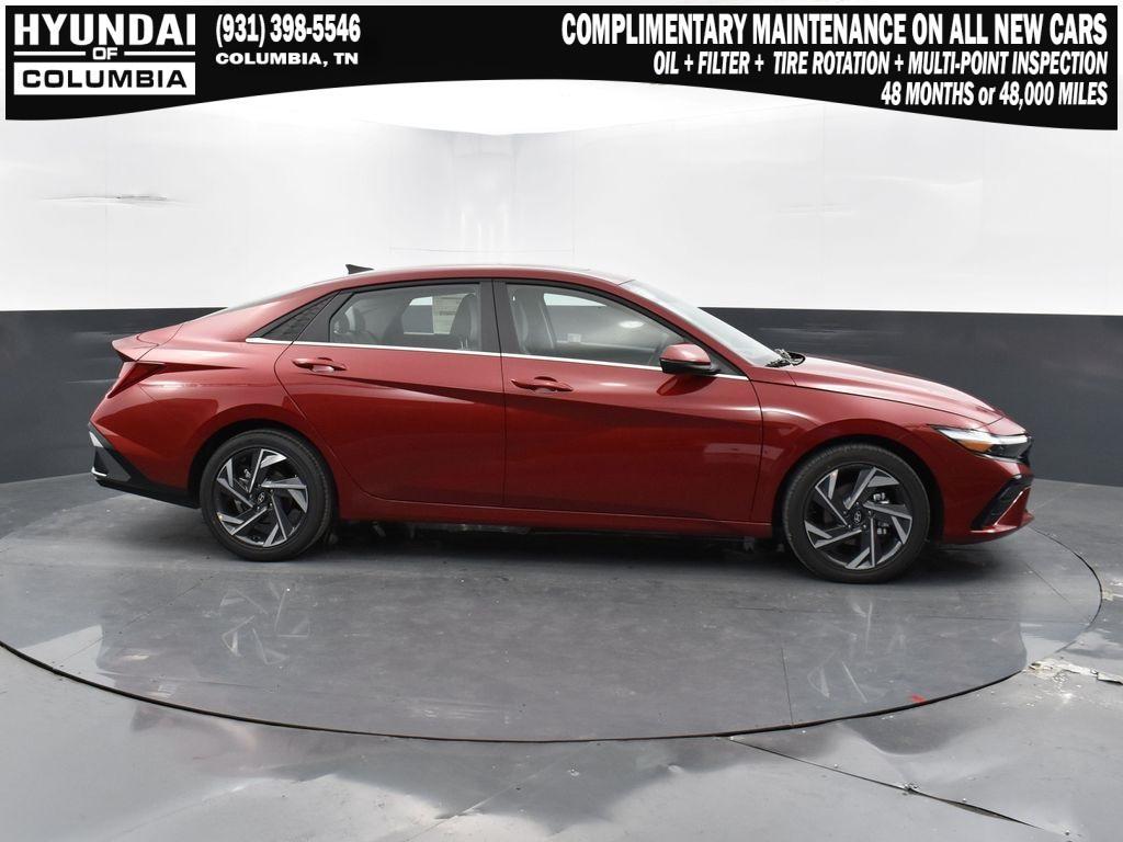 new 2025 Hyundai Elantra car, priced at $27,014