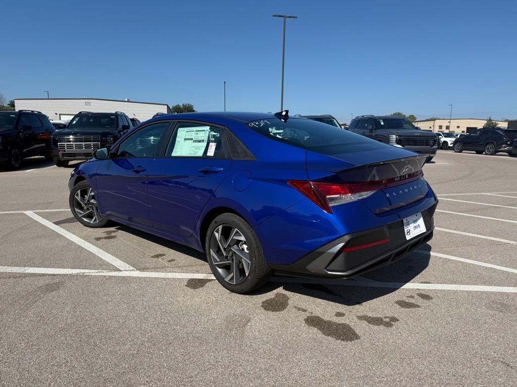 new 2025 Hyundai Elantra car, priced at $23,686
