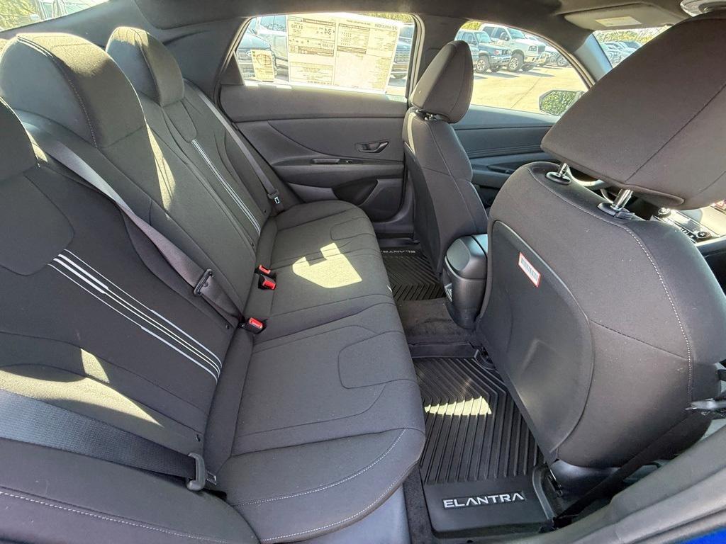 new 2025 Hyundai Elantra car, priced at $23,686