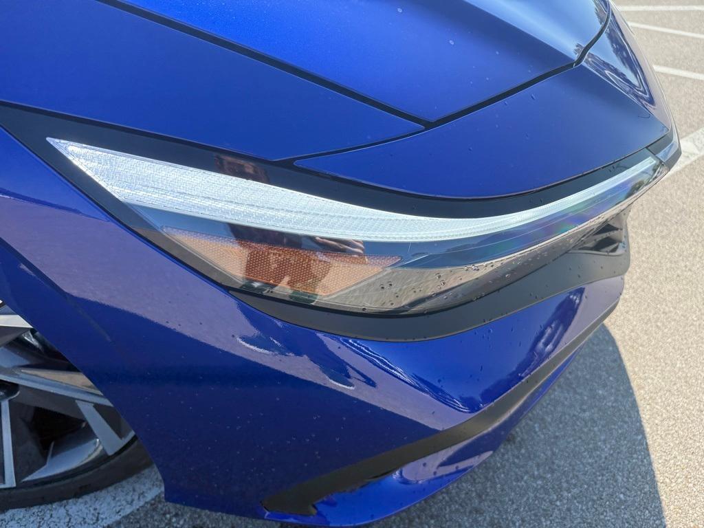 new 2025 Hyundai Elantra car, priced at $23,686